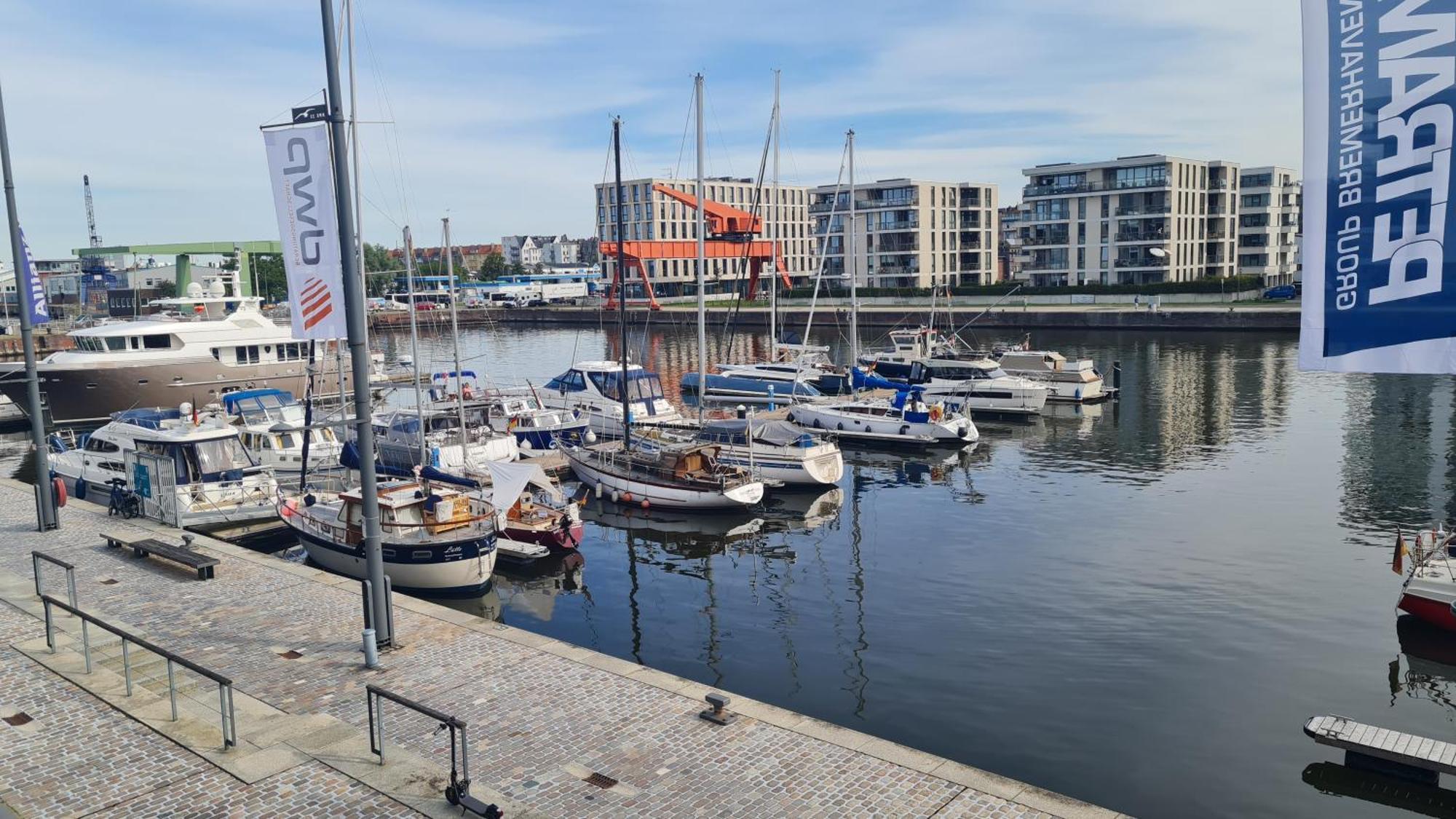 Ferienwohnung Neuer Hafen Marina เบรเมอร์ฮาเฟิน ภายนอก รูปภาพ